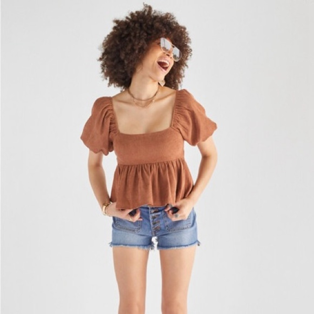 ✨NEW✨Francesca’s Margot Corduroy Bow Back Top